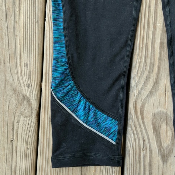 American Eagle NWT Workout Capris - Picture 5 of 7
